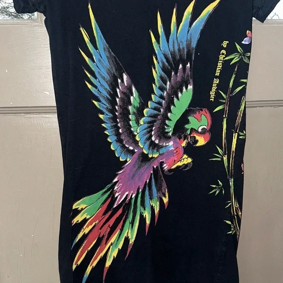Ed Hardy Vintage Tee with Colorful Parrot Design - Picture 3 of 5